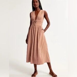 Abercrombie & Fitch - Midi - Textured Ruched Tie Front Midi Dress - Pink/Peach